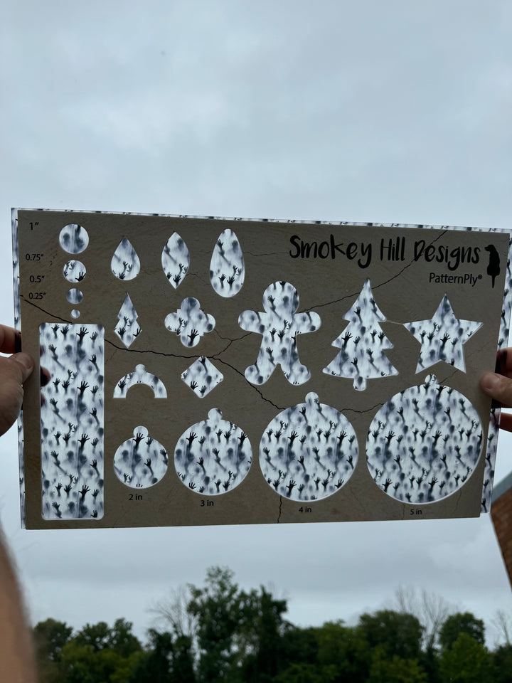 PatternPly® Transparent Spooky Captives