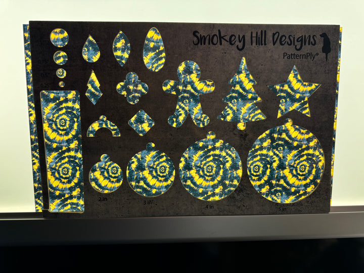 PatternPly® Transparent Gold and Black Tie Dye