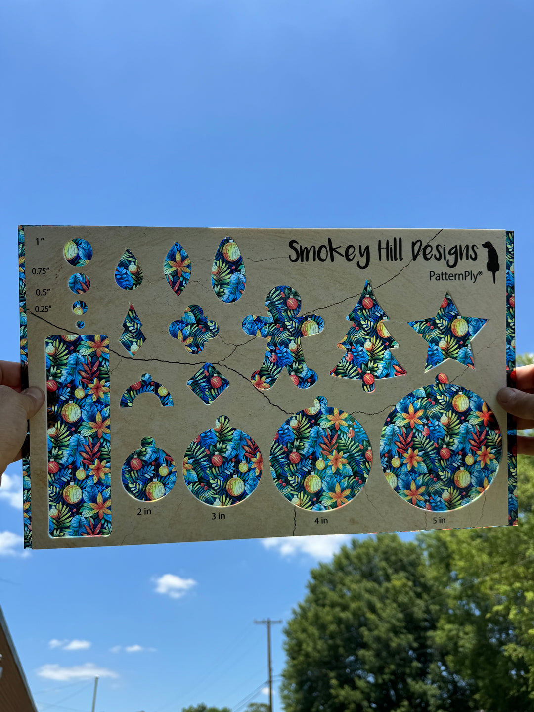 PatternPly® Transparent Tropical Decorations