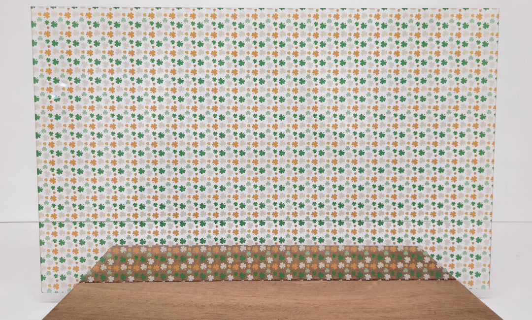PatternPly® Scattered Irish Shamrocks
