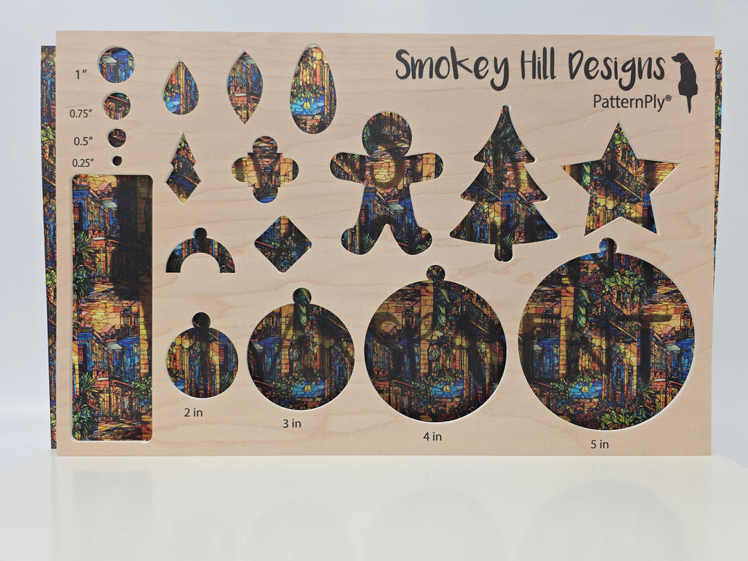 PatternPly® Transparent Stained Glass French Quarter