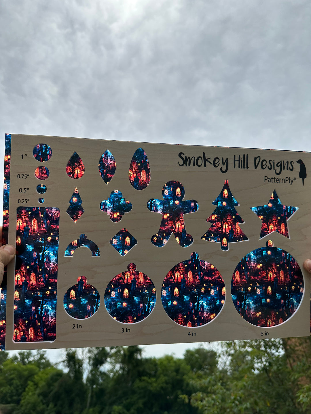 PatternPly® Transparent Post Apocalyptic Stained Glass