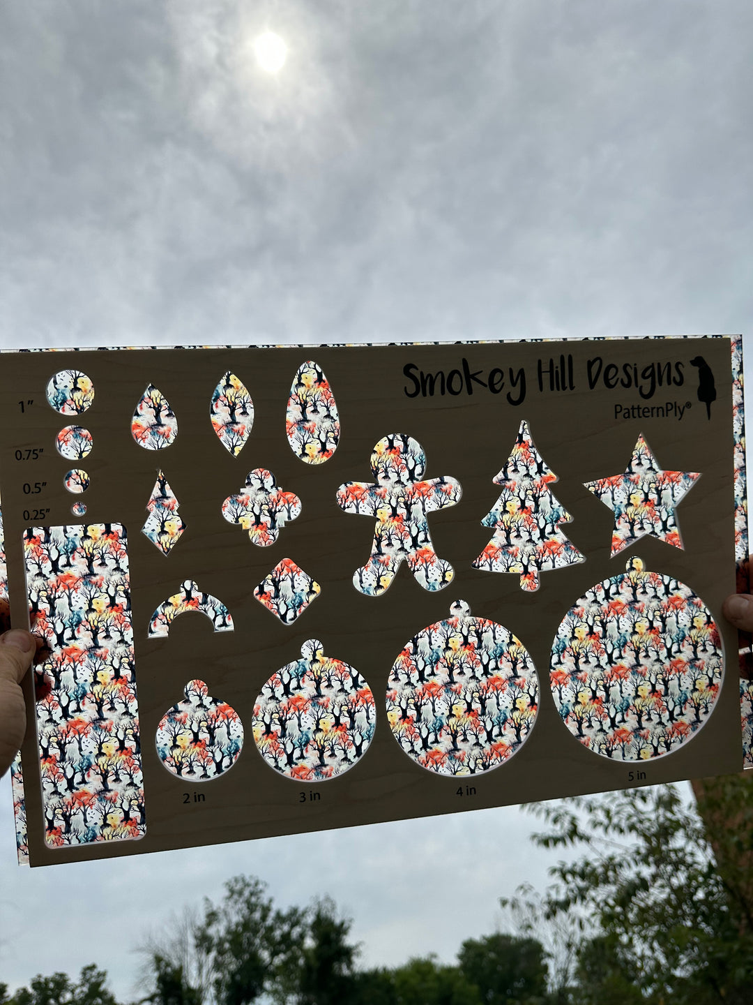 PatternPly® Transparent Watercolor Spooky Trees