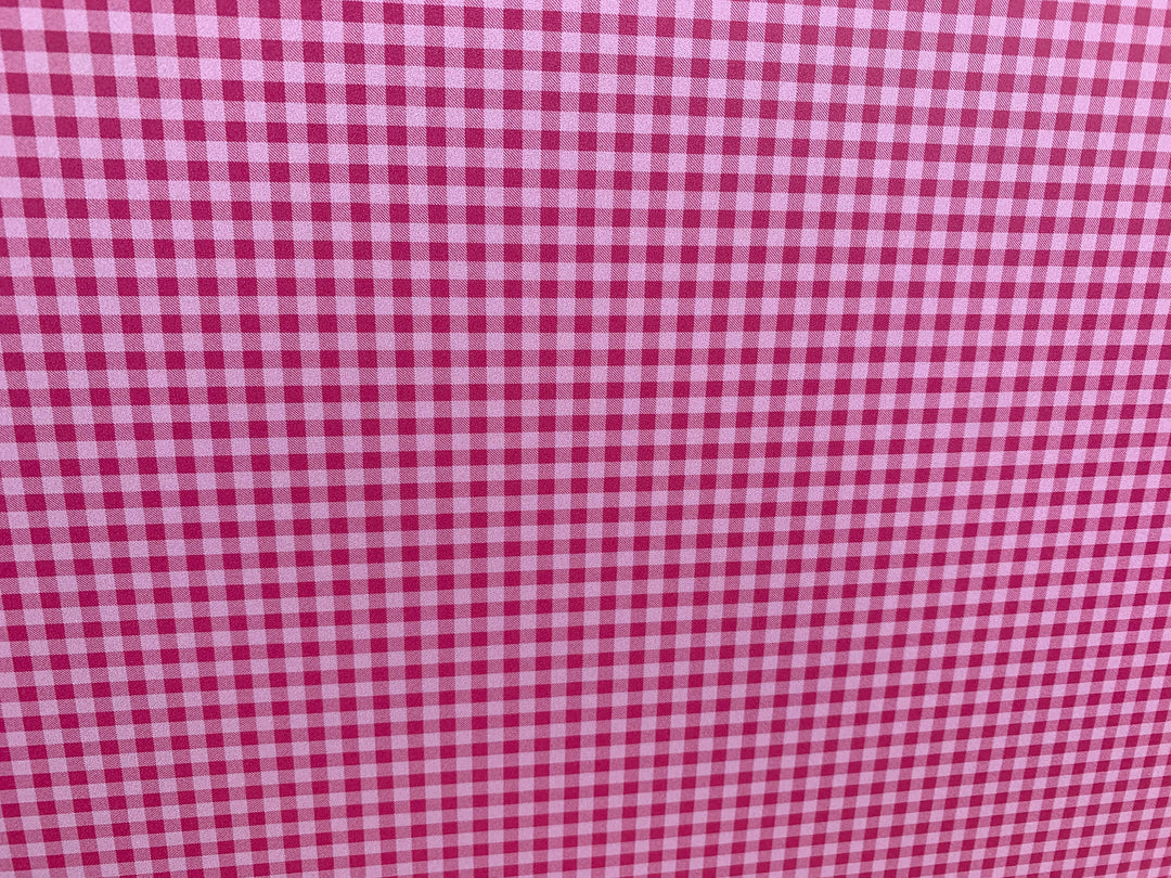PatternPly® Micro Dark/Light Pink Buffalo Plaid