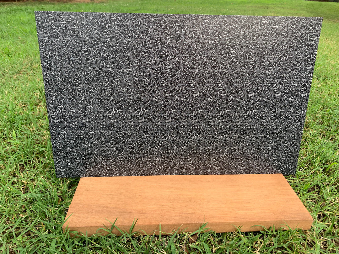 PatternPly® White Spiderwebs