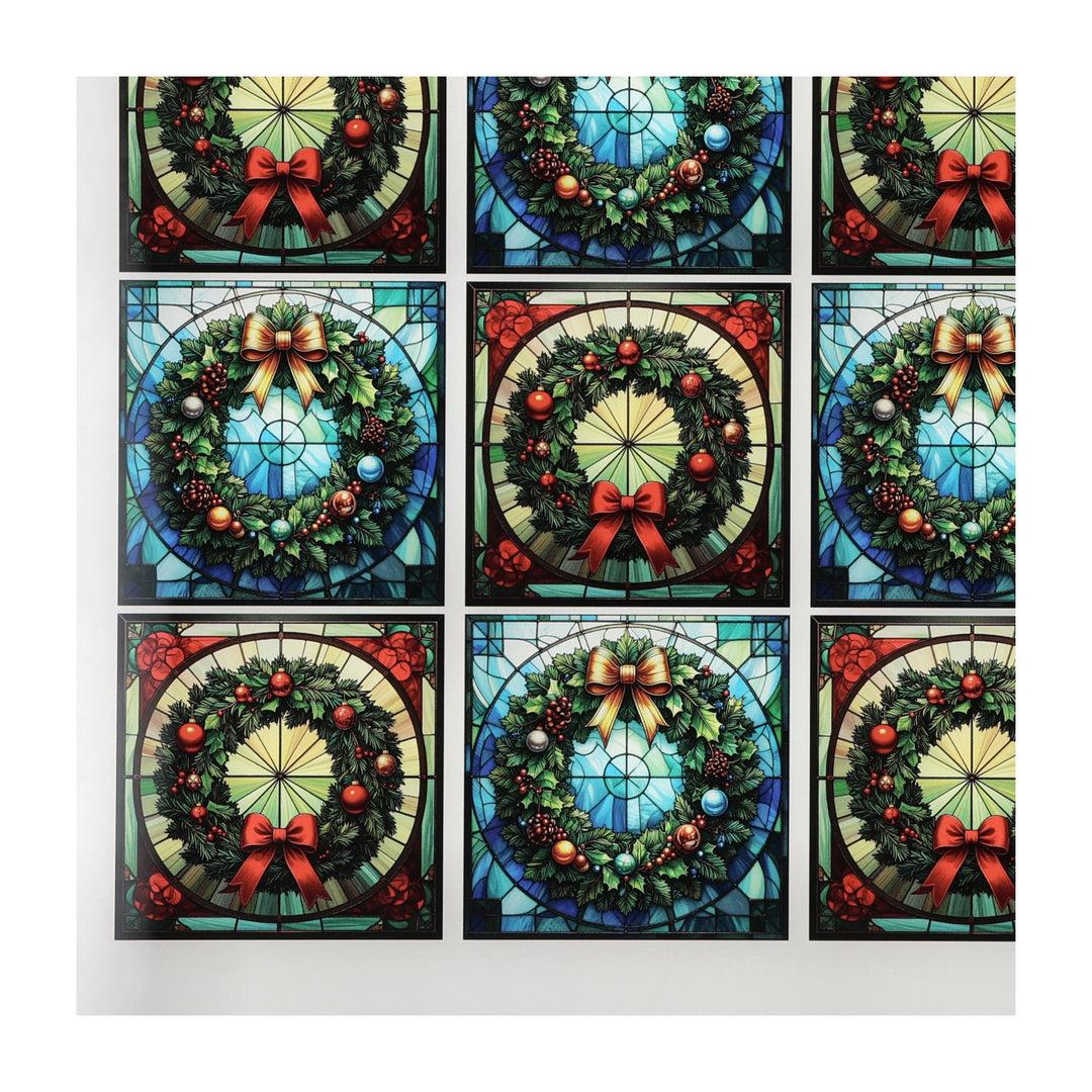 PatternPly® Transparent Christmas Wreaths in Stained Glass Small