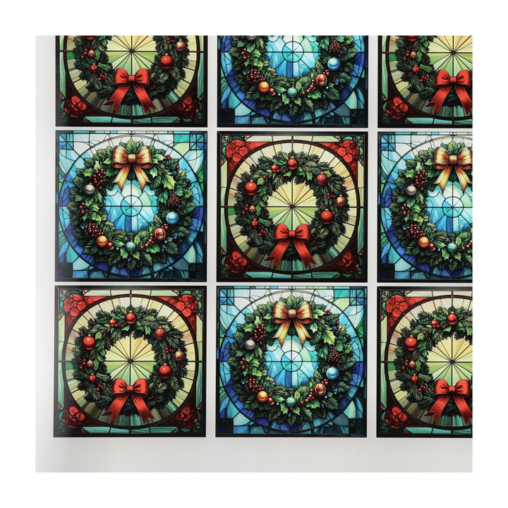 PatternPly® Transparent Christmas Wreaths in Stained Glass Small