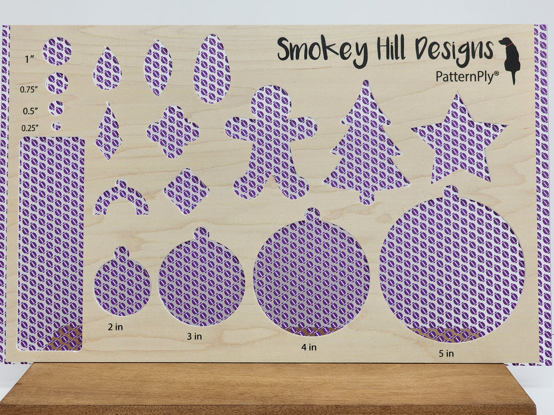 PatternPly® Scattered Purple and White Footballs