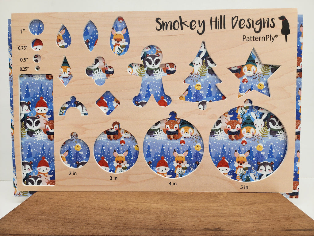 PatternPly® Full Coverage Winter Animals product photo 2