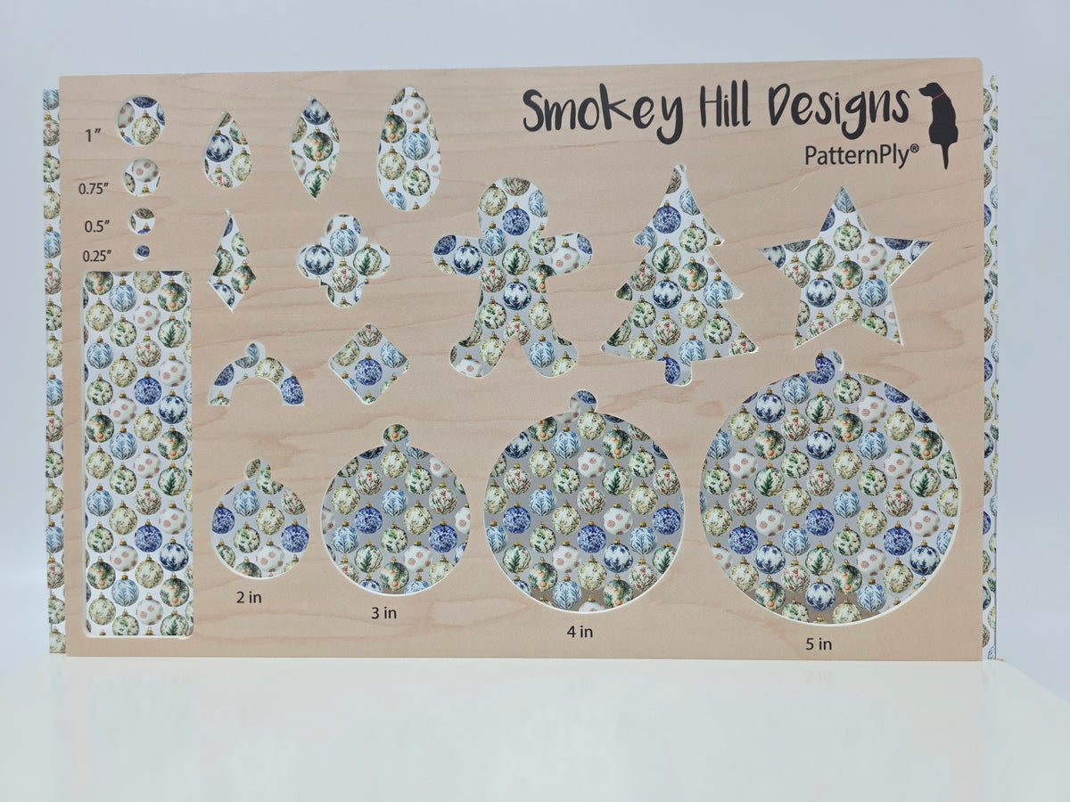 PatternPly® Scattered Vintage Christmas Ornaments product photo 3