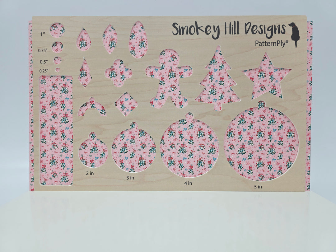 PatternPly® Full Coverage Mistletoe and Bows on Pink