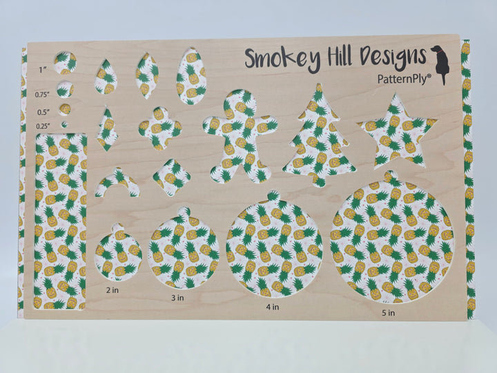 PatternPly® Full Coverage Jack-o-Pineapples on White