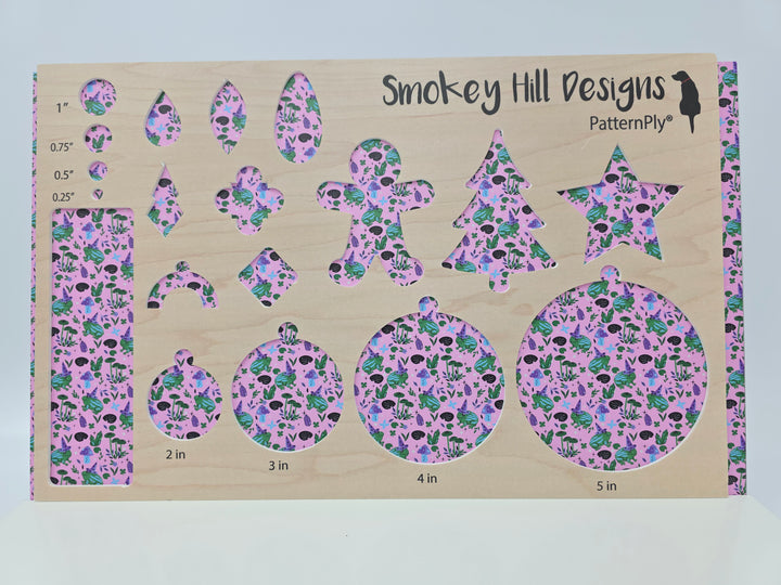 PatternPly® Full Coverage Witchy Frogs on Pink