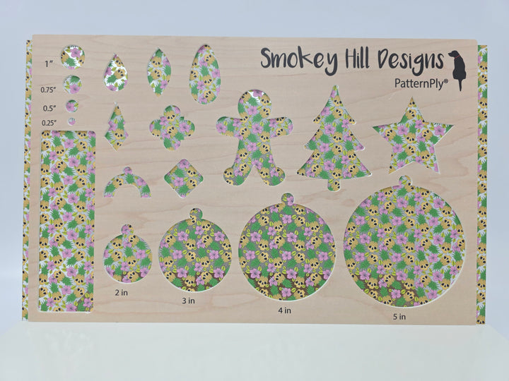 PatternPly® Scattered Luau Skulls MICRO