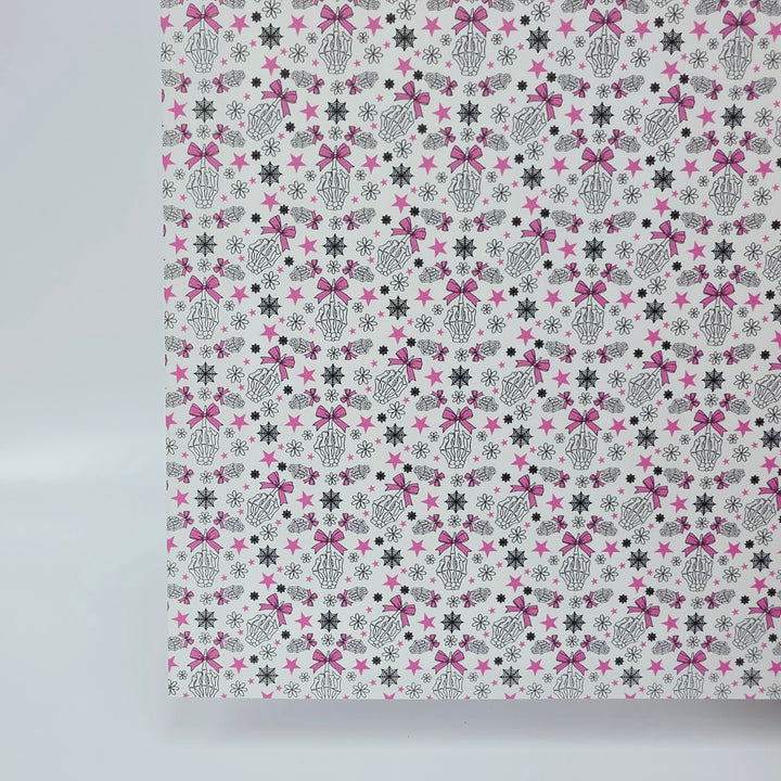 PatternPly® Full Coverage Fingers and Bows on White MICRO