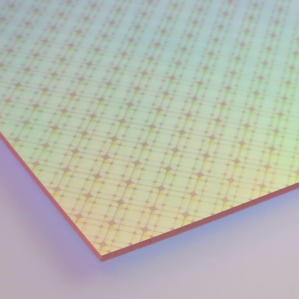 Pave Lattice Moonwater