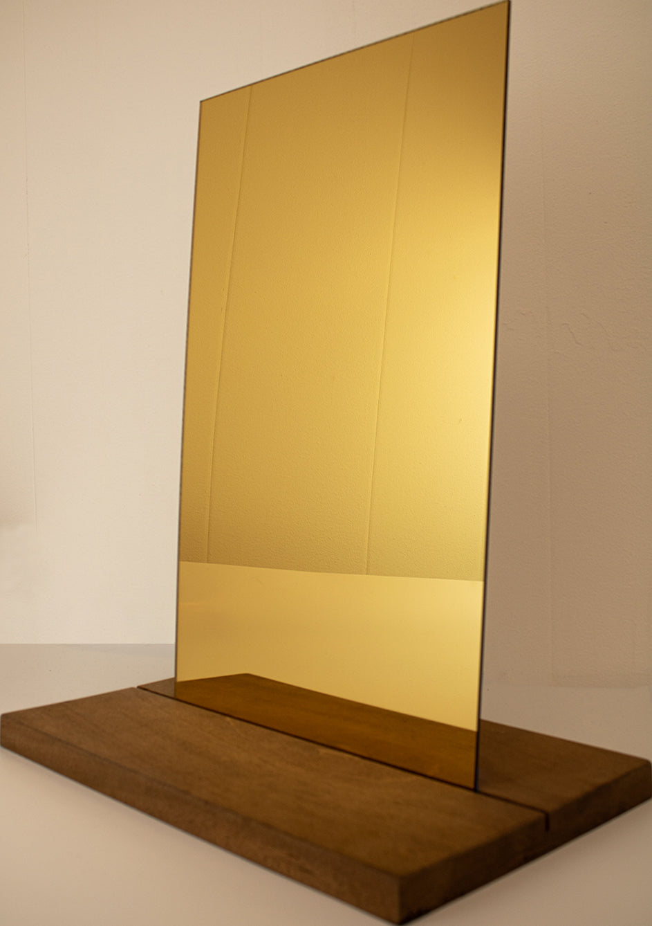 1/8" Gold Mirrored Acrylic (per sheet)