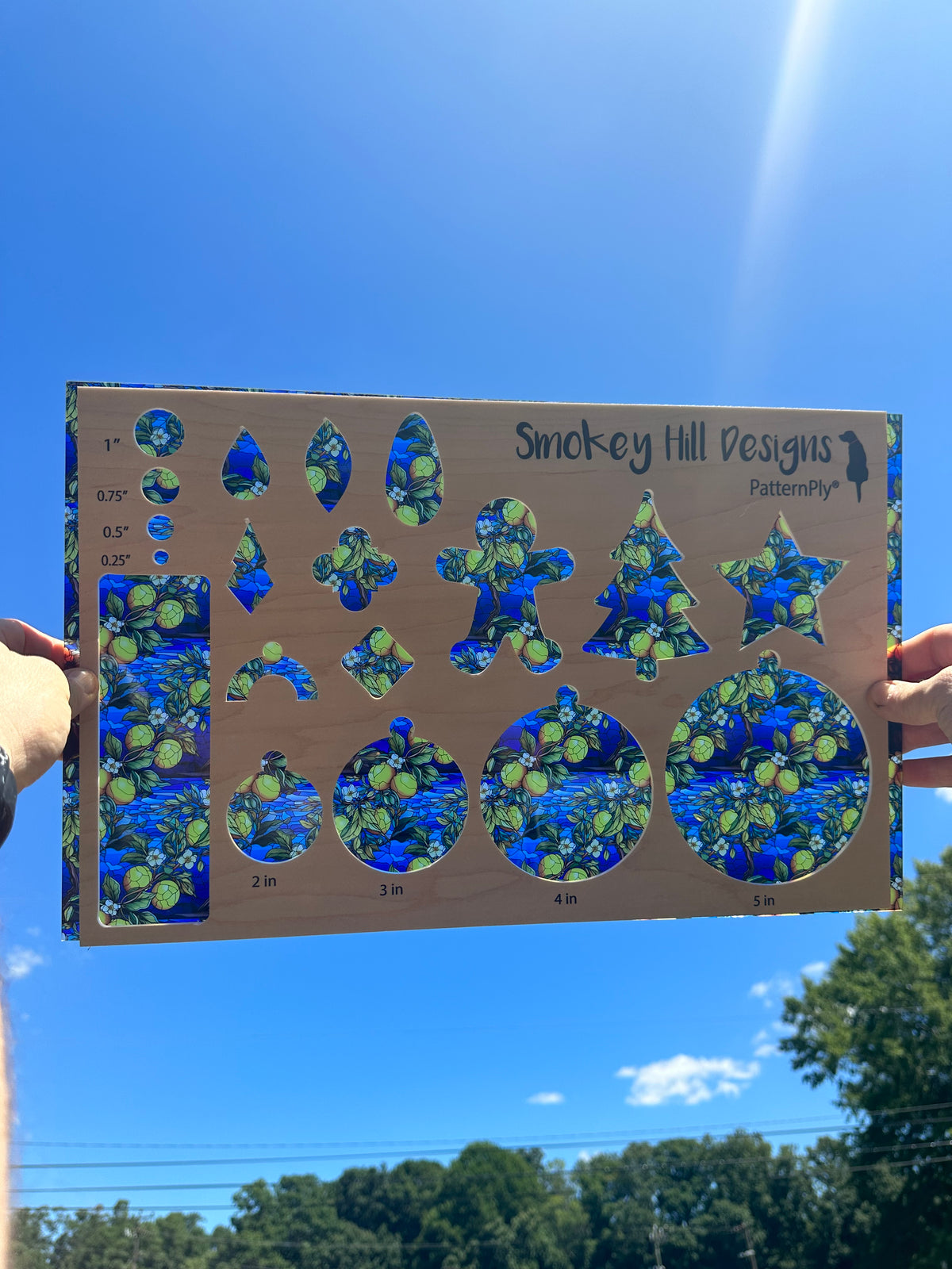 PatternPly® Transparent Stained Glass Lemons and Flowers product photo 2