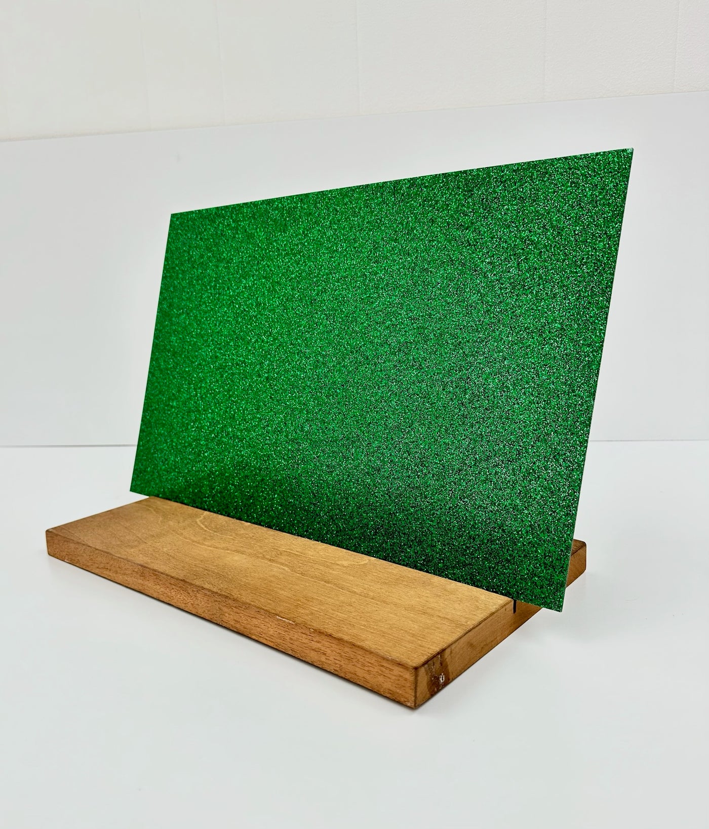 1/8" Green Glitter Acrylic (per sheet)