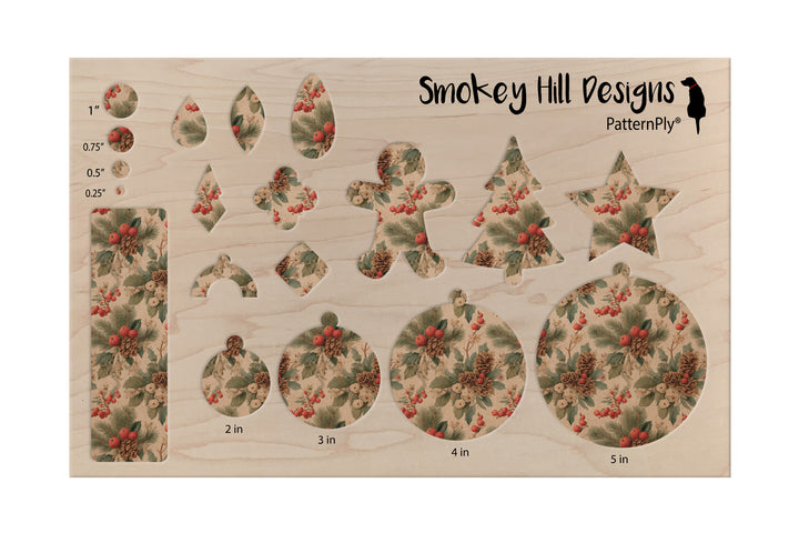 PatternPly® Naturals Christmas  Holly and Berries