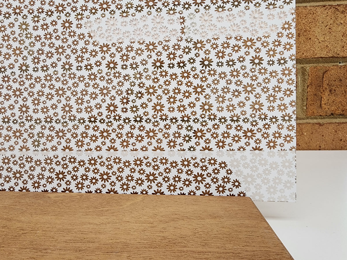 PatternPly® Scattered Daisies WHITE sheet showing the pattern