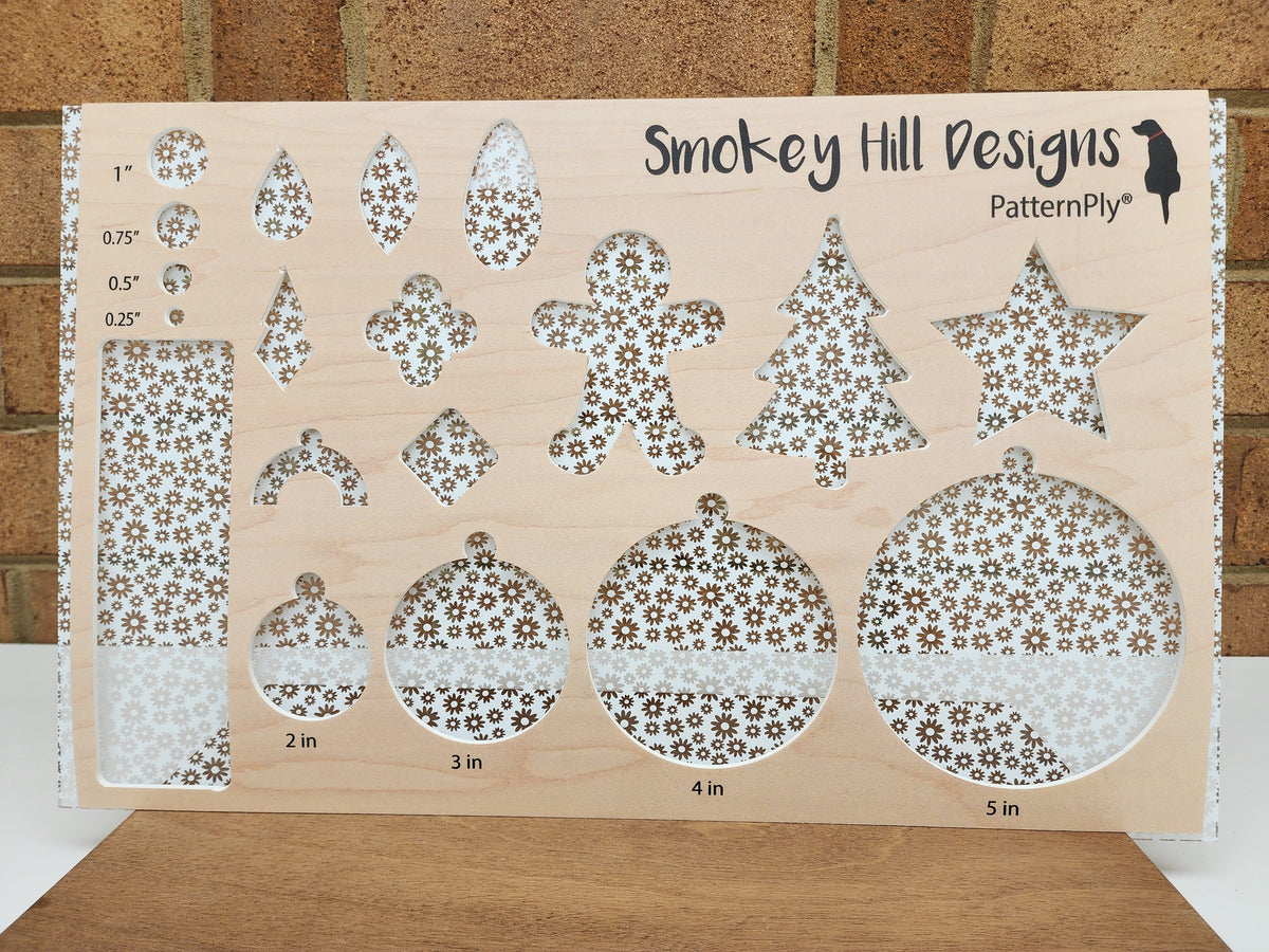 PatternPly® Scattered Daisies WHITE product photo 2