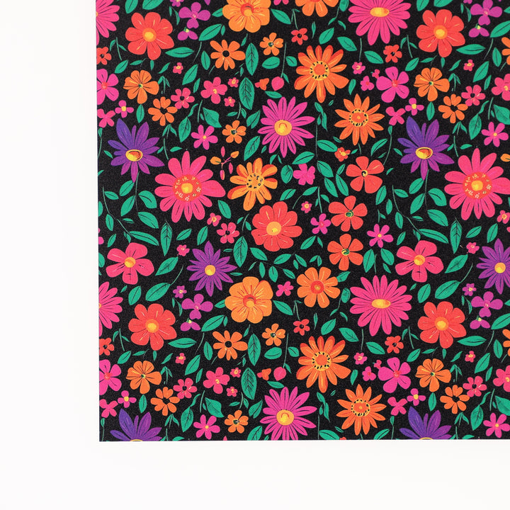 PatternPly® Transparent Dia de Los Muertos Floral