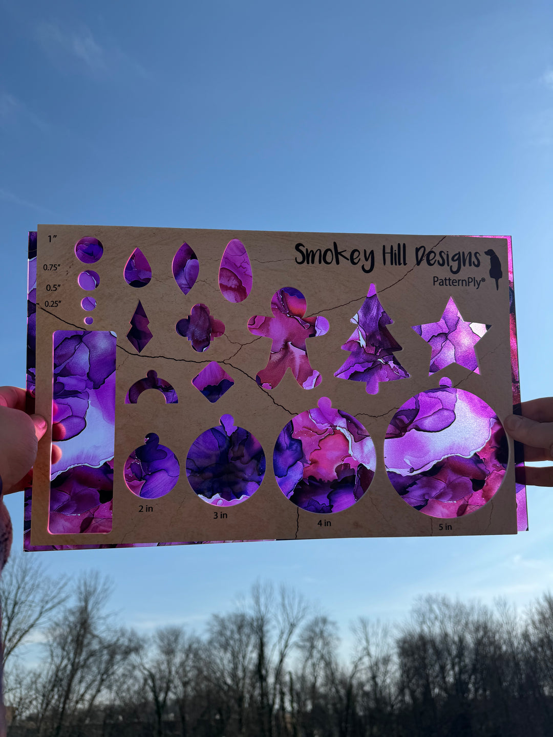 PatternPly® Acrylic Transparent Purple Blooms