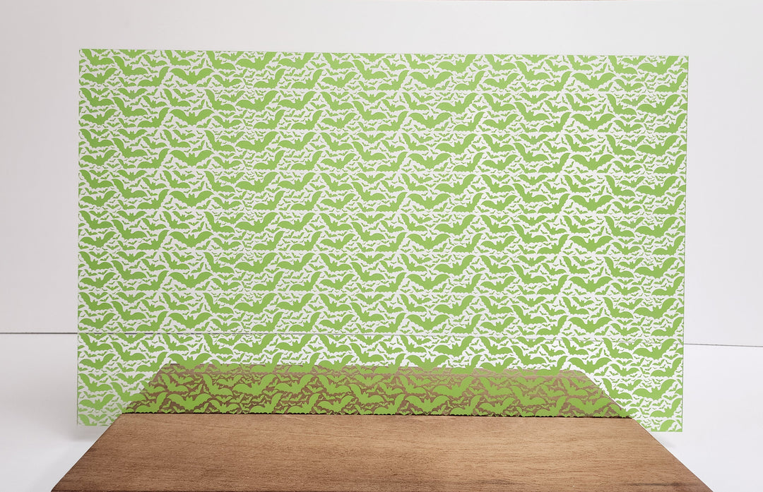 PatternPly® Scattered Green Bats