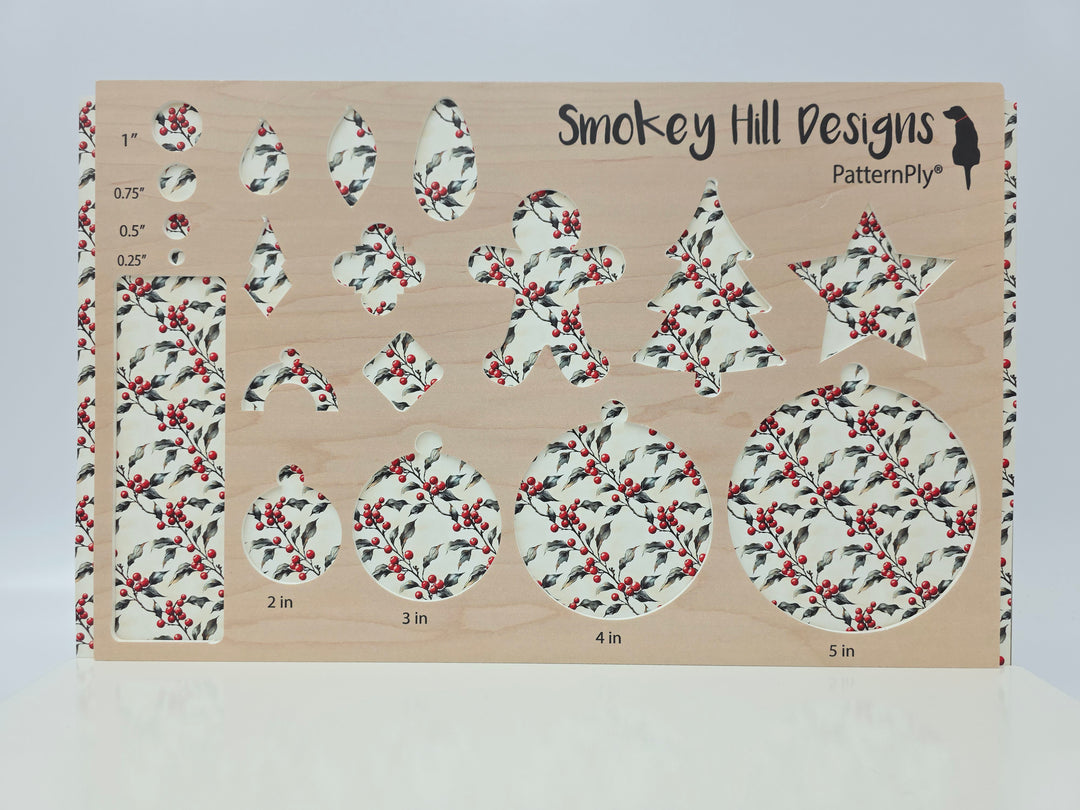 PatternPly® Full Coverage Holly and Berries