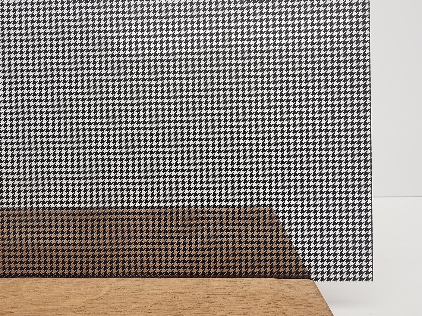 PatternPly® Scattered Houndstooth BLACK