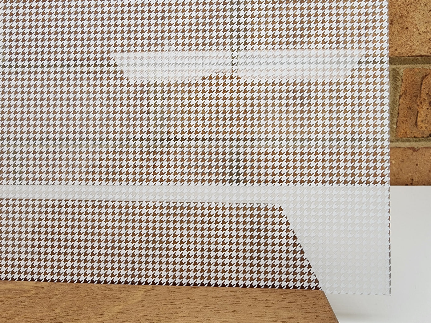 PatternPly® Scattered Houndstooth WHITE