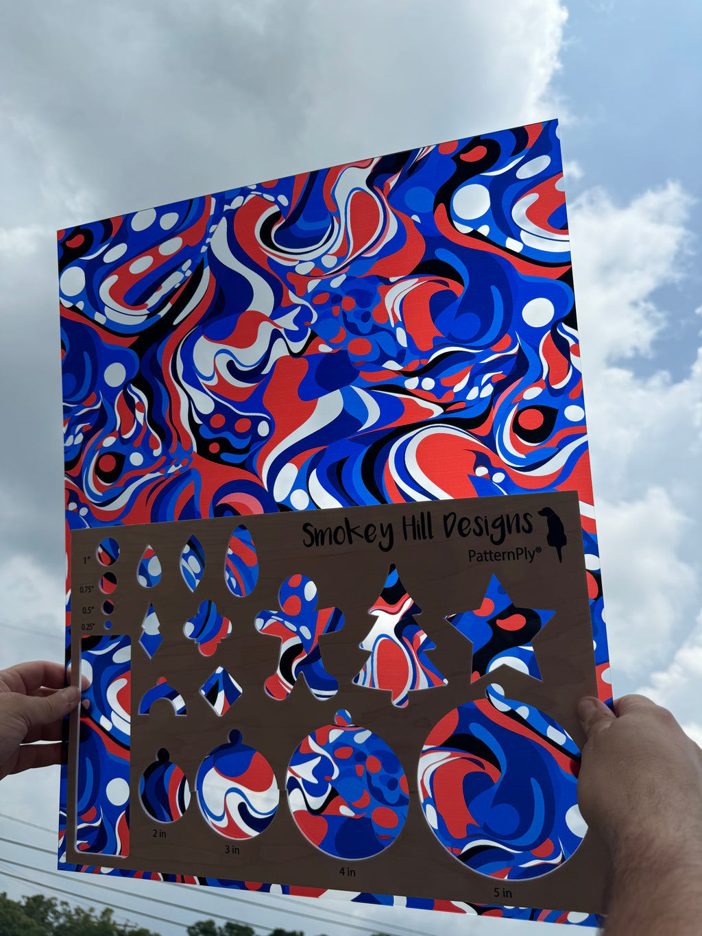 PatternPly® 19x24" Transparent Abstract Patriotic XL Scale product photo 2