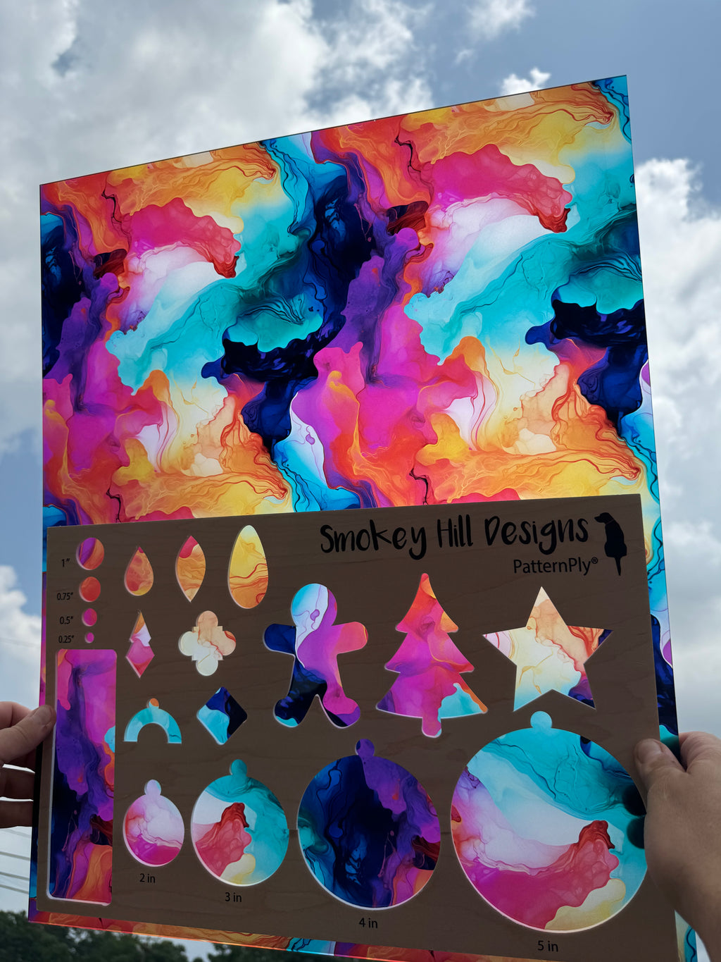 PatternPly® 19x24" Transparent Bright Flow Original Scale product photo 2