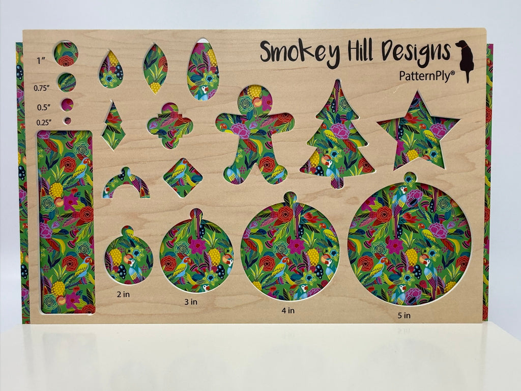 PatternPly® Full Coverage Birds in Paradise on Green LARGE product photo 3