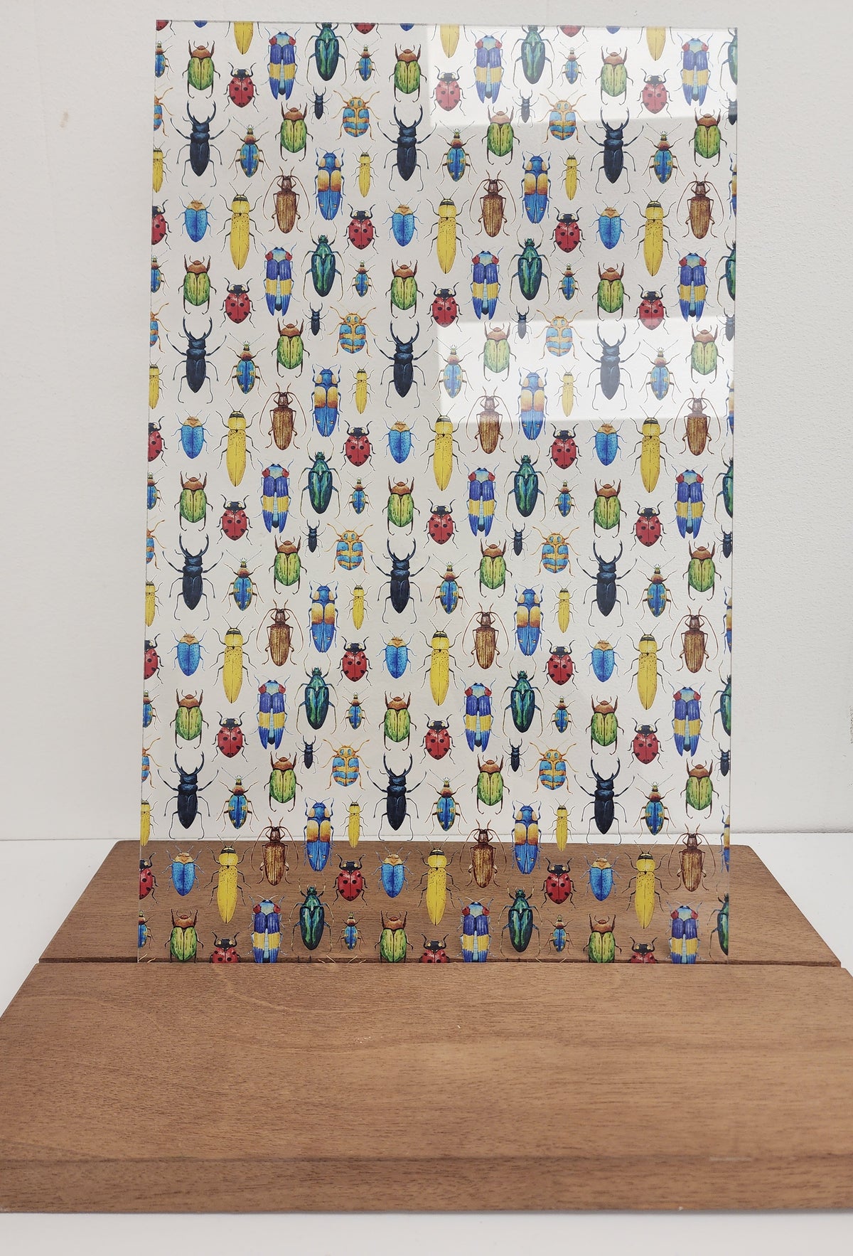 PatternPly® Scattered Large Beetles VERTICAL sheet showing the pattern