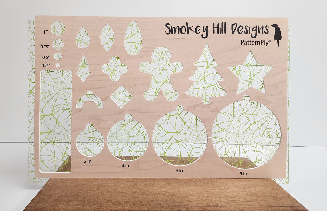 PatternPly® Scattered Green Spiderwebs Large