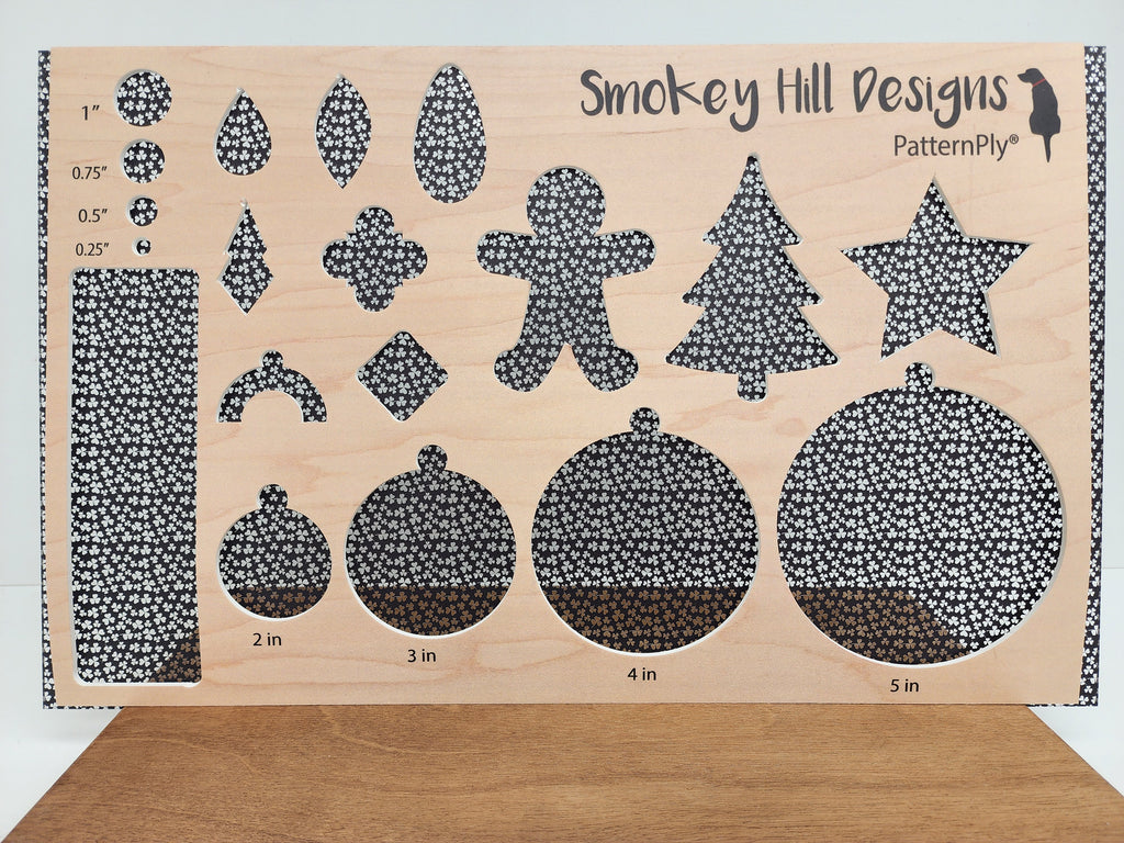 PatternPly® Scattered Micro Shamrocks BLACK product photo 2