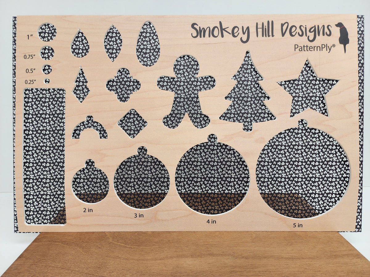 PatternPly® Scattered Micro Shamrocks BLACK product photo 2