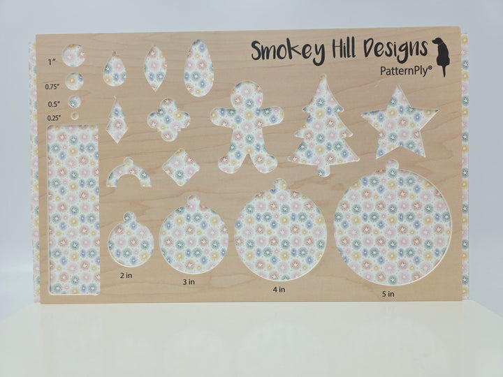 PatternPly® Full Coverage Starburst Doodles White MICRO