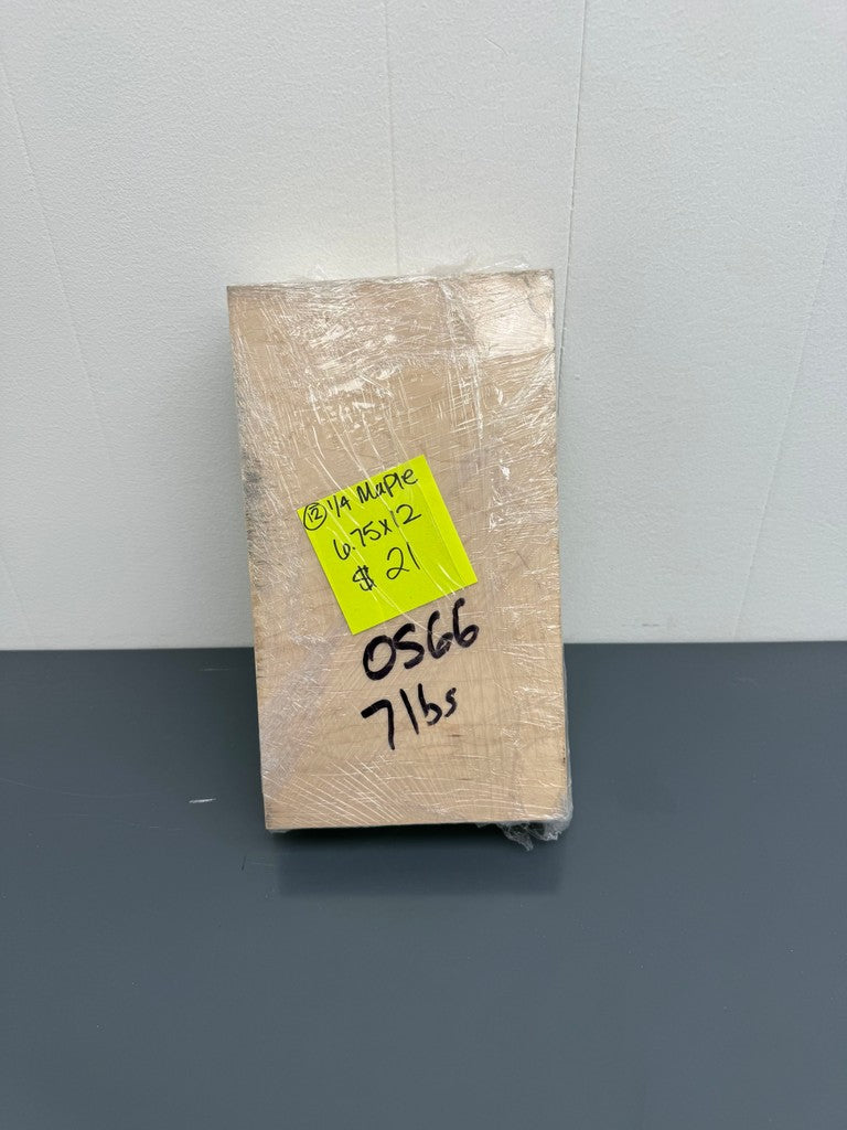 Outlet 1/4 inch maple bundle, 12 pcs 6.75x12
