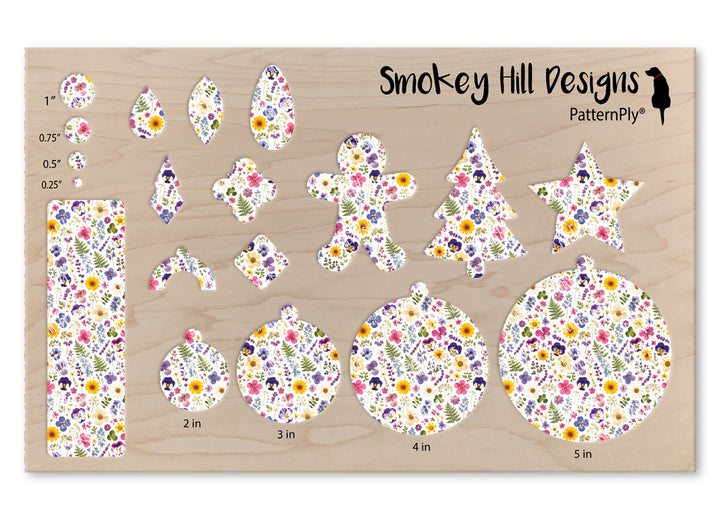 PatternPly® Scattered Colorful Pressed Flowers