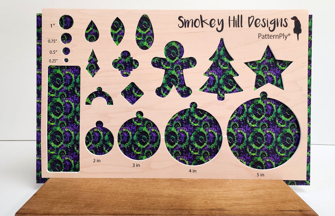 PatternPly® Green and Purple Halloween Tie Dye