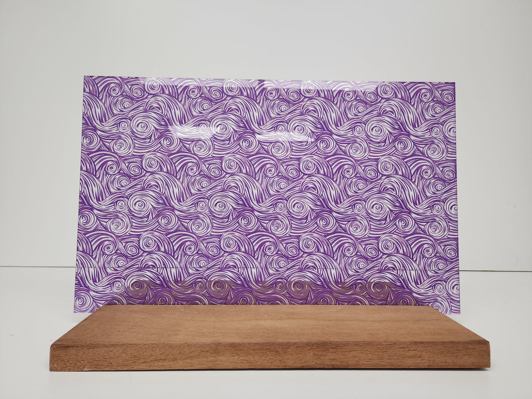 PatternPly® Scattered Purple and White Swirls