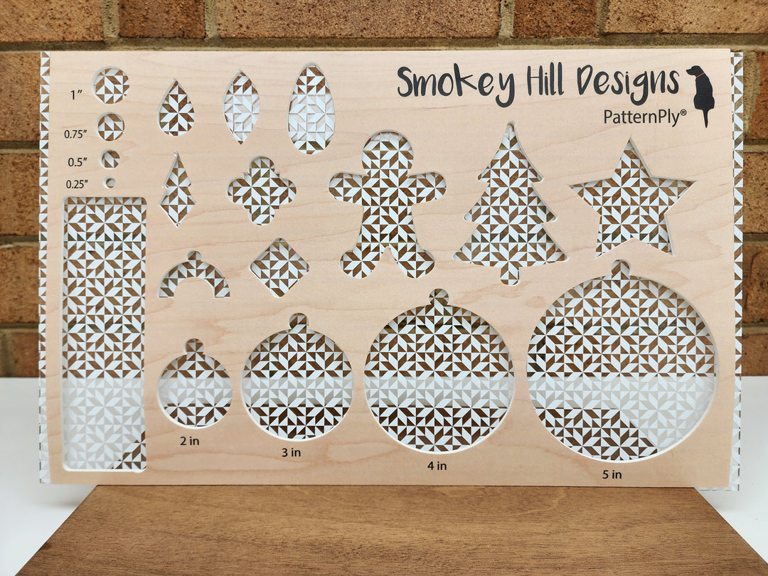 PatternPly® Scattered Quilt WHITE