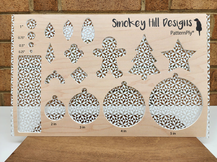 PatternPly® Scattered Quilt WHITE