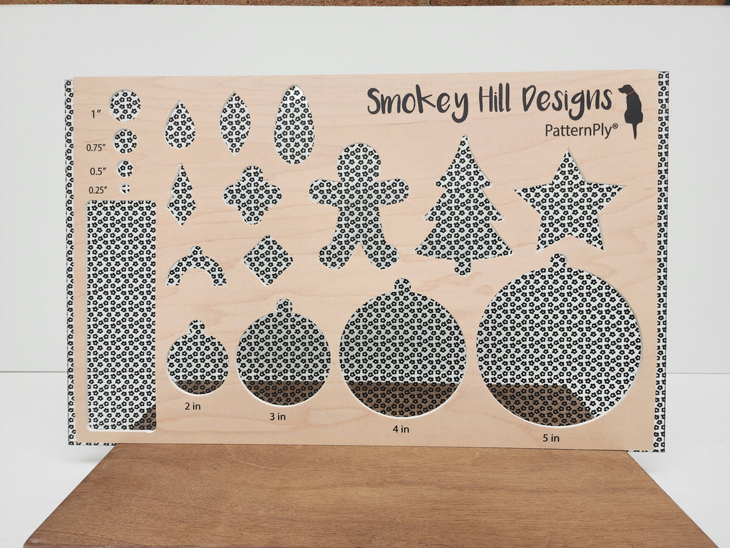 PatternPly® Scattered Simple Flowers BLACK product photo 2