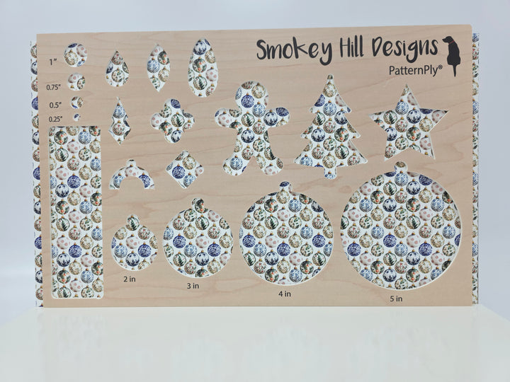 PatternPly® Full Coverage Vintage Christmas Ornaments