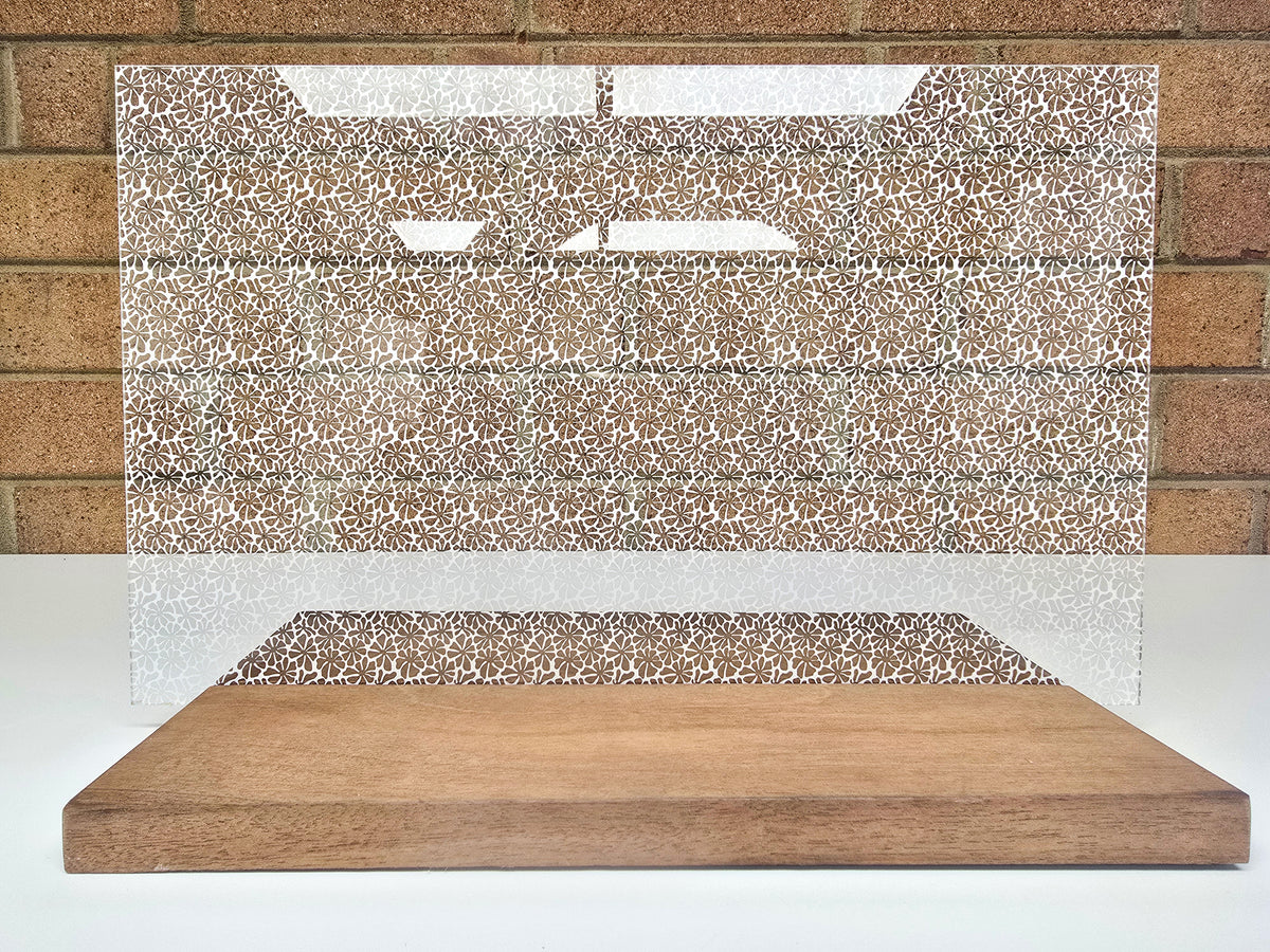 PatternPly® Scattered Wavy Flowers White product photo 2