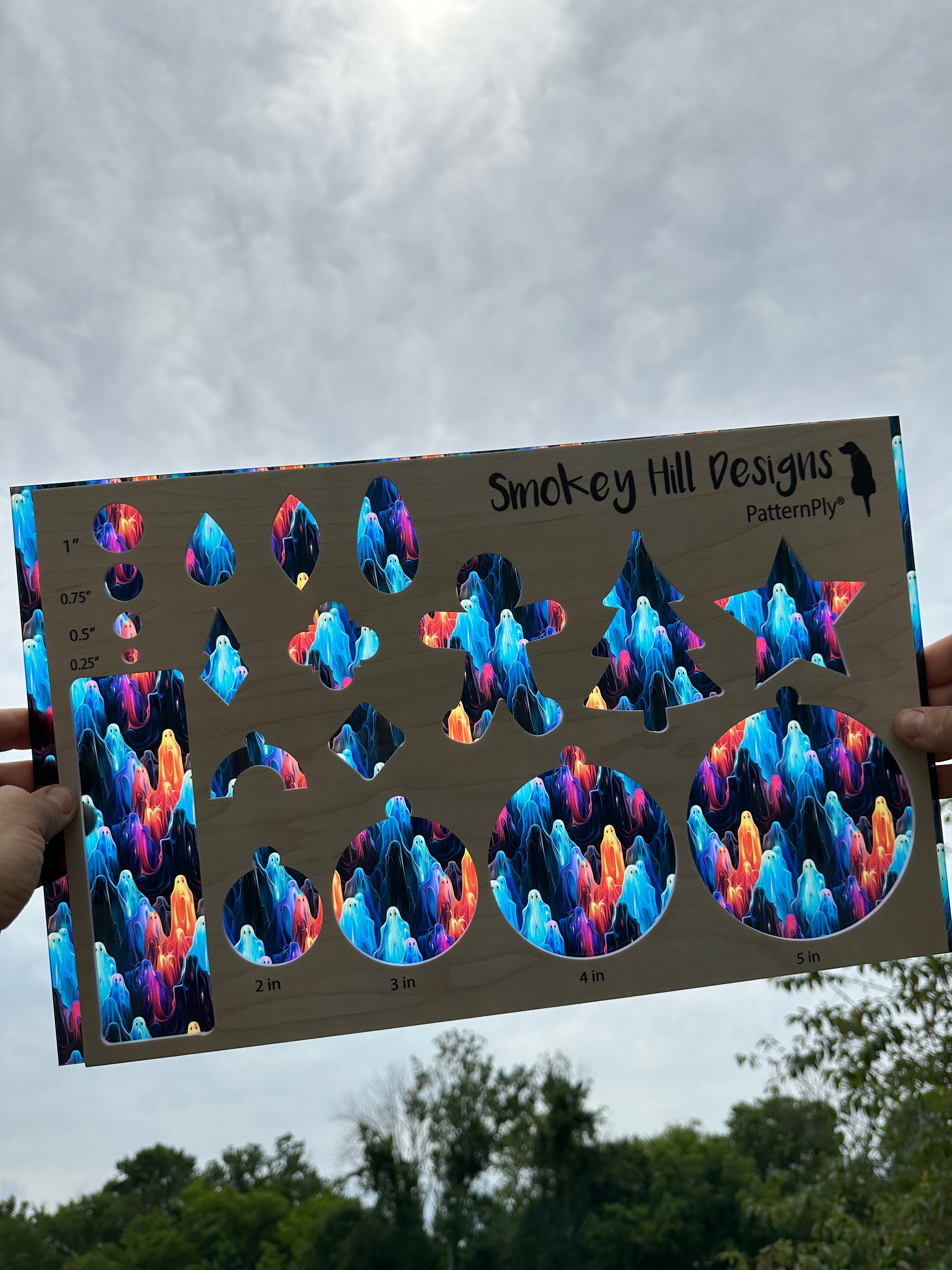 PatternPly® Transparent Melting Ghosts product photo 2